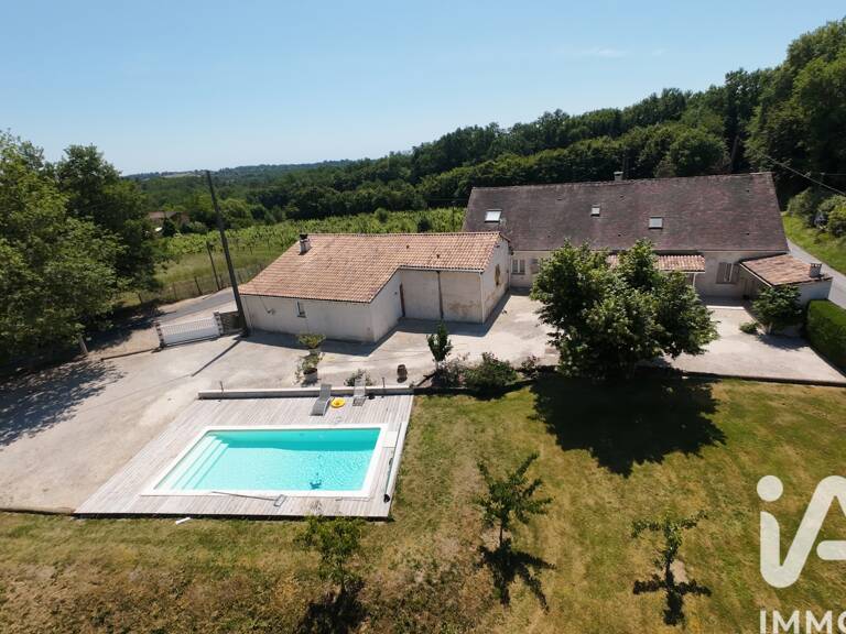 Vente Maison/villa 9 pièces — photo 1