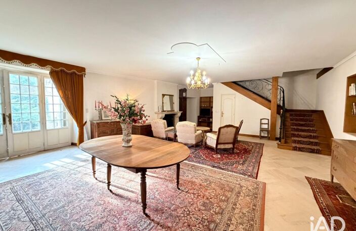 Vente Maison/villa 7 pièces — photo 2