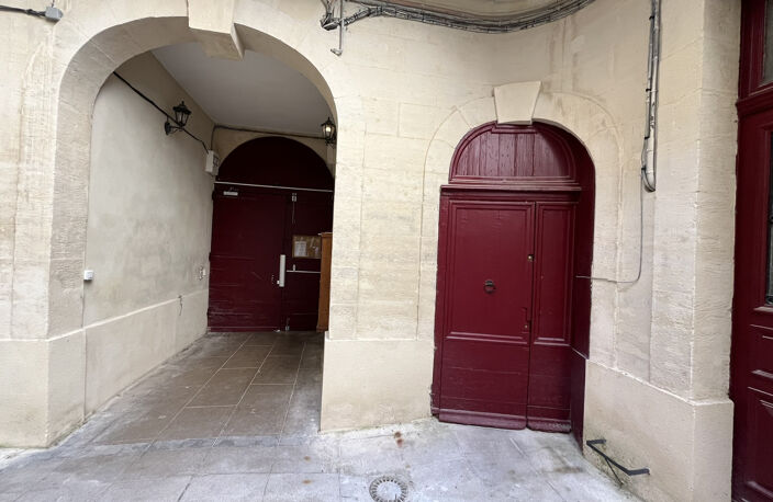 studio à rénover — photo 4