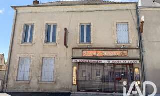 Immeuble  270 m² à vendre à Vignoux-sur-Barangeon (18500)