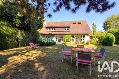 Maison 10 pièces 749000 €