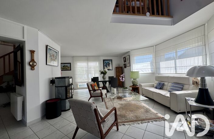 Vente Maison/villa 6 pièces — photo 2