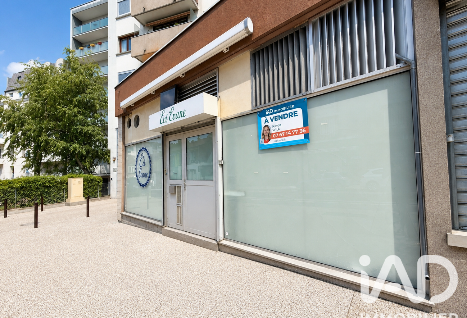 Vente Boutique/Local commercial 100 m&sup2; — photo 1