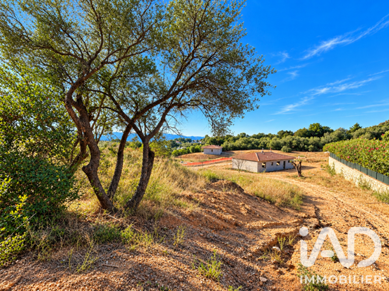 Vente Terrain 1 200 m&sup2; — photo 1