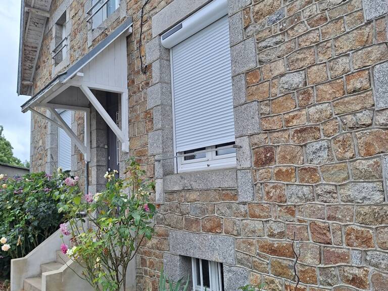 Vente Maison/villa 8 pièces — photo 1