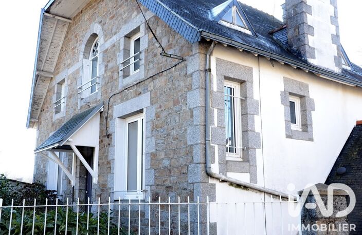 Vente Maison/villa 8 pièces — photo 2