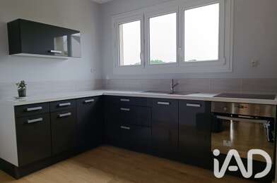 Appartement 4 pièces 775 €
