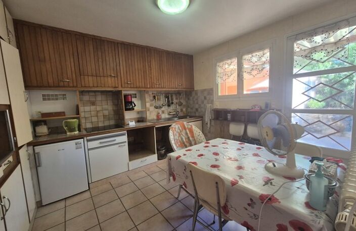 Maison de ville de 6 pièces principales — photo 3