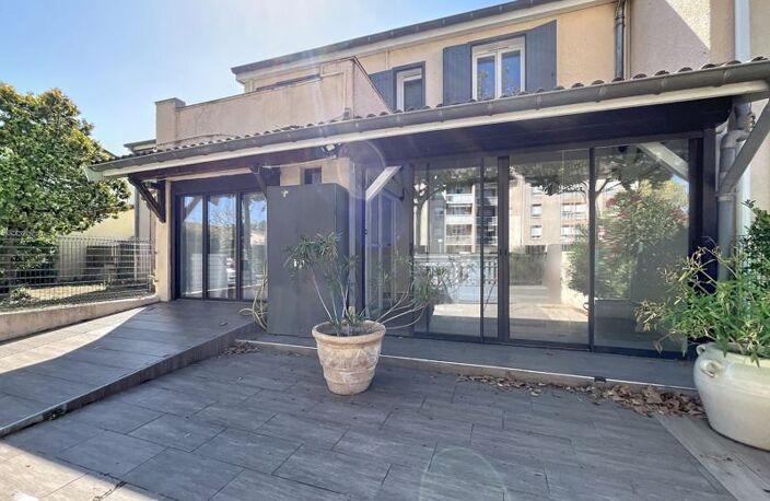 Vente maison 6 pièces 88 m² Décines-Charpieu (69150) — photo 3