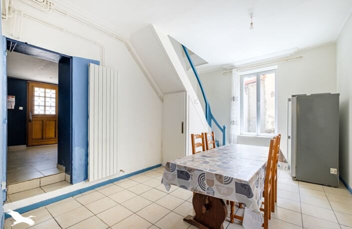 Vente maison 6 pièces 113 m² Vénissieux (69200) — photo 3