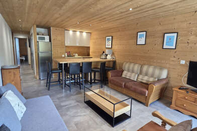 Appartement 3 pièces 332800 €