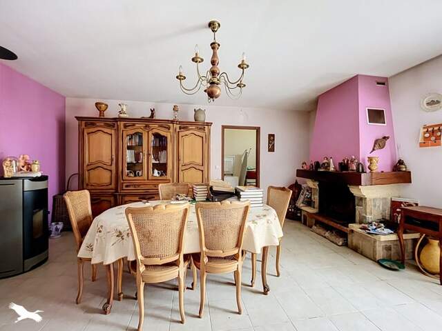 Maison de bourg de 5 pièces principales — photo du bien