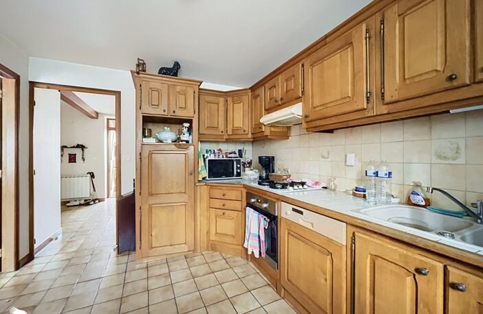 Maison de bourg de 5 pièces principales — photo 2