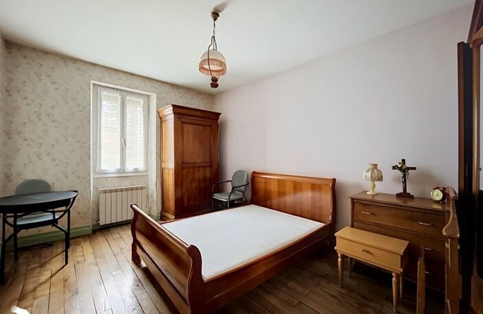 Maison de bourg de 5 pièces principales — photo 3
