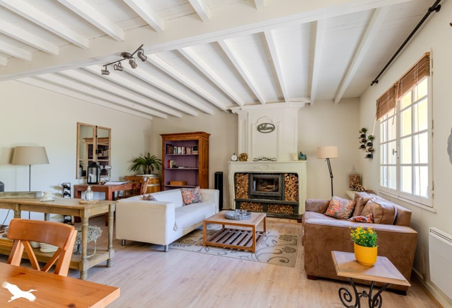 Maison en pierre de 6 pièces principales — photo 1