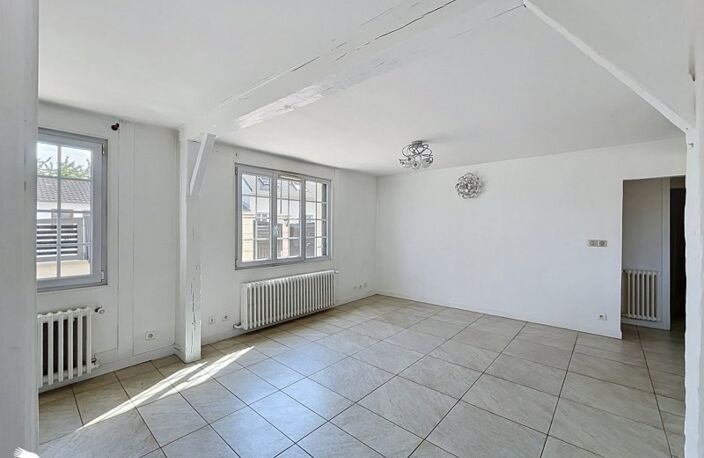 Vente maison 6 pièces 110 m² Les Clayes-sous-Bois (78340) — photo 2