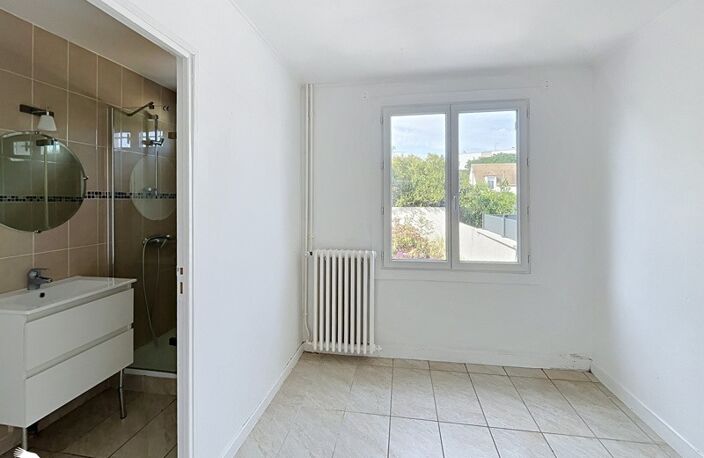 Vente maison 6 pièces 110 m² Les Clayes-sous-Bois (78340) — photo 4
