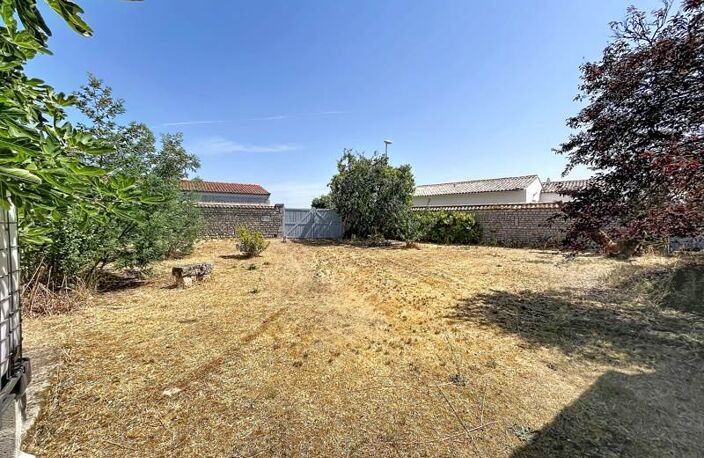 Vente maison   Sainte-Marie-de-Ré (17740) — photo 2
