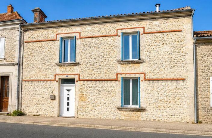 Maison de ville de 4 pièces principales — photo 2