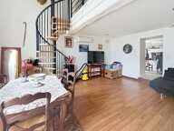 Maison en pierre de 3 pièces principales — photo 2