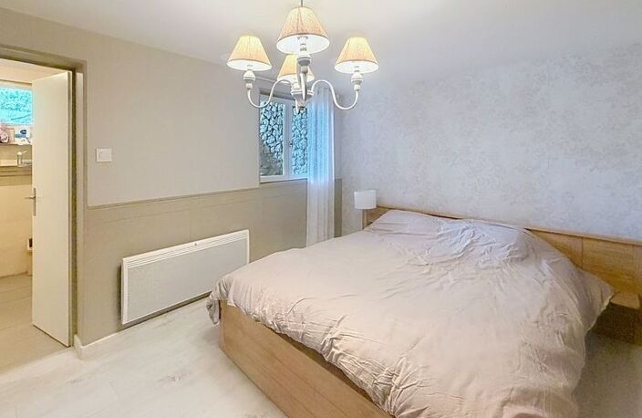 Maison en pierre de 3 pièces principales — photo 4