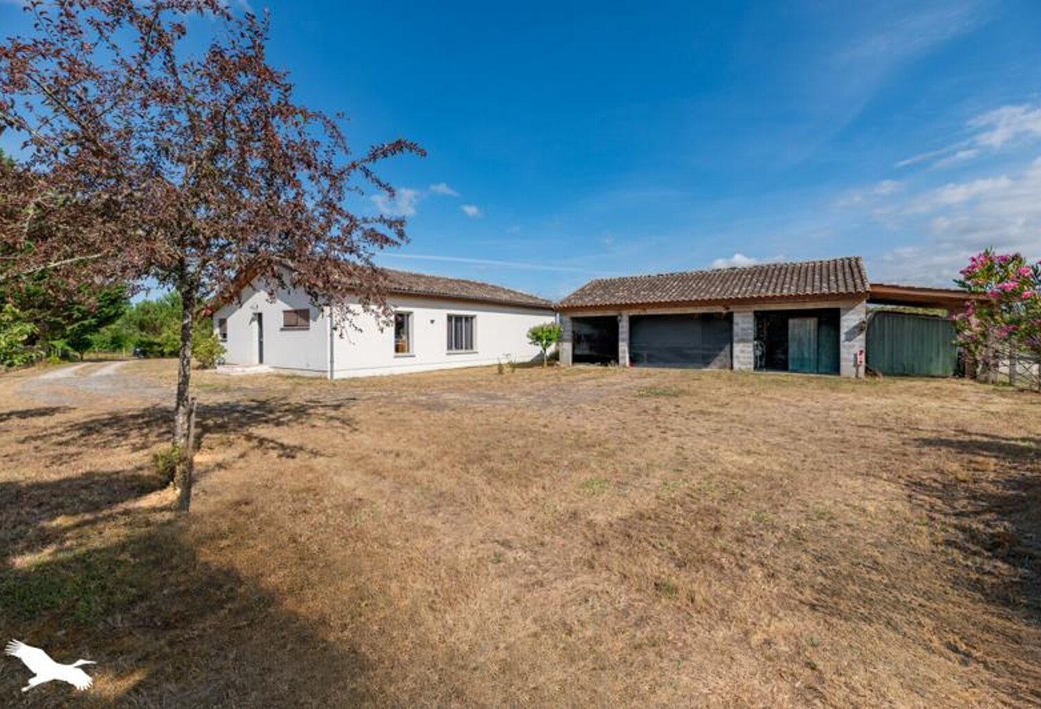 Contemporaine de 5 pièces principales — photo 1