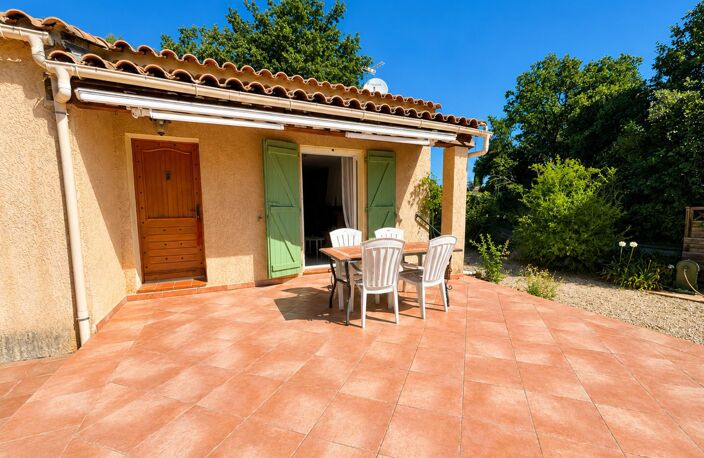 Vente maison 5 pièces 90 m² Bagnols-en-Forêt (83600) — photo 3