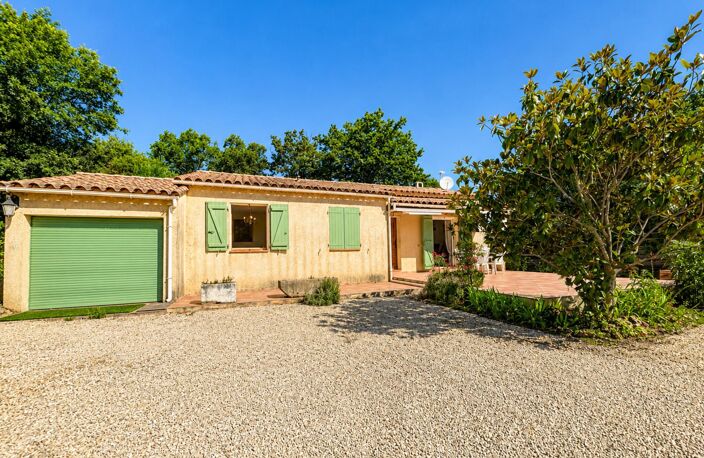 Vente maison 5 pièces 90 m² Bagnols-en-Forêt (83600) — photo 4
