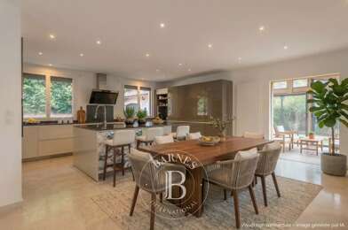 Maison 9 pièces 1390000 €