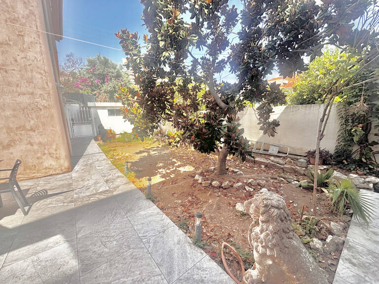 CANNES CENTRAL ENSEMBLE IMMOBILIER 288M2 GARAGES 3287 EUR/M2 — photo 1