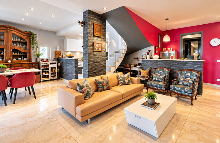 CANNES CENTRAL ENSEMBLE IMMOBILIER 288M2 GARAGES 3287 EUR/M2 — photo 2