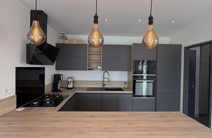 Maison 5 Pièces à CHATEAUNEU SUR ISERE — photo 3