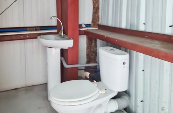 Local commercial - Hope Estate — photo 2