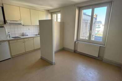 Appartement 2 pièces 384 €