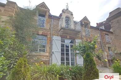 Maison 5 pièces 1095 €