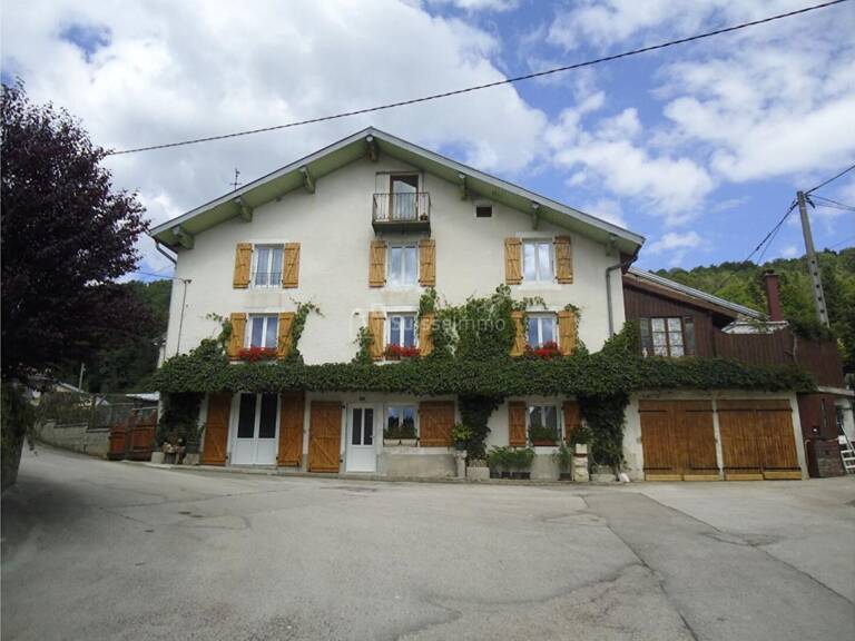 Maison de caractère de 250m2 - 9 pièces- Charme, histoire et fort potentiel touristique — photo 1