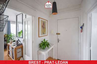 Appartement 5 pièces 180000 €