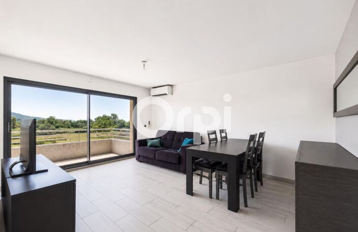 DERNIERE ETAGE - TERRASSE 12m2 - VUE DÉGAGÉE - GARAGE — photo 3