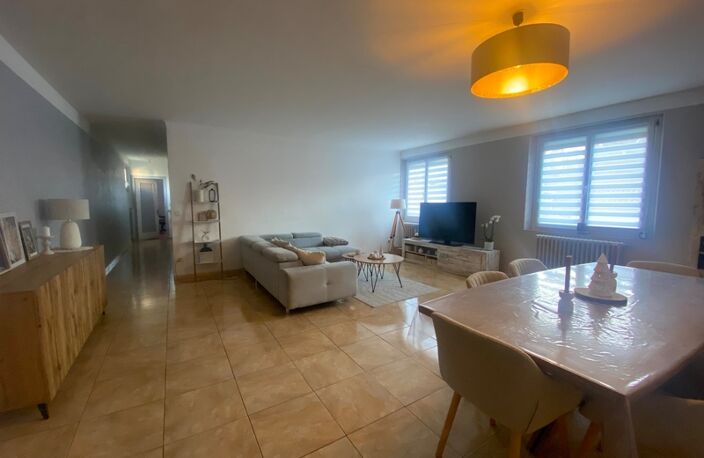 Immeuble à vendre - 2 appartements T4 de 120m2 - AIRE SUR L'ADOUR (40) — photo 3