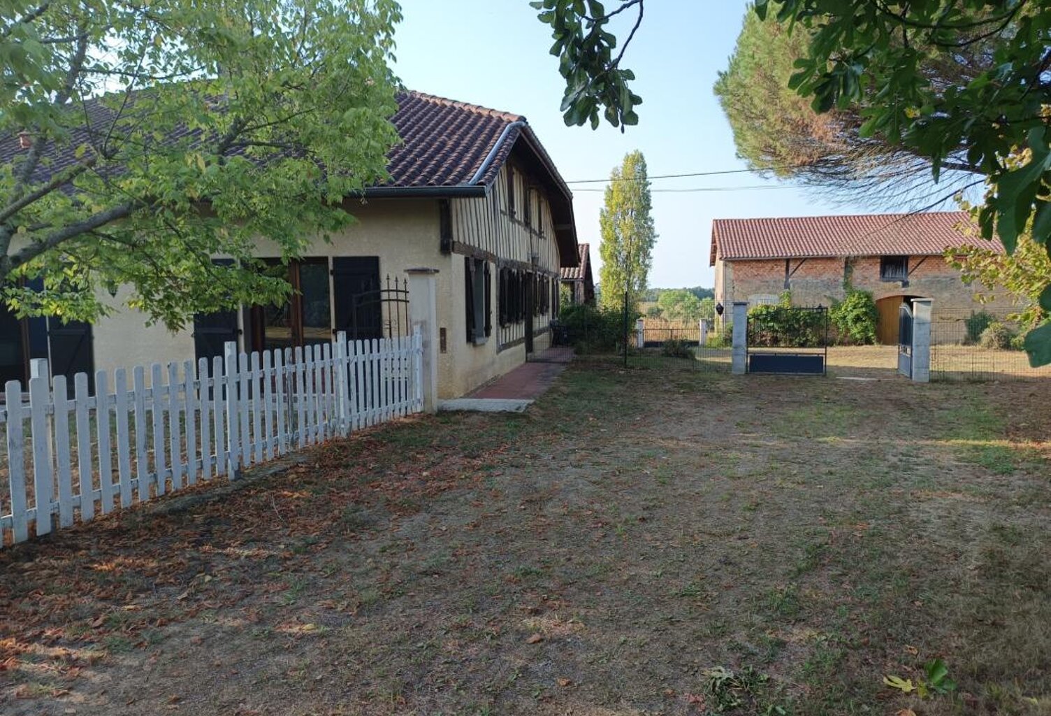 Propriété d'Exception : 2 Maisons, 450 m² de Dépendances et 6 Hectares de Terres — photo 1