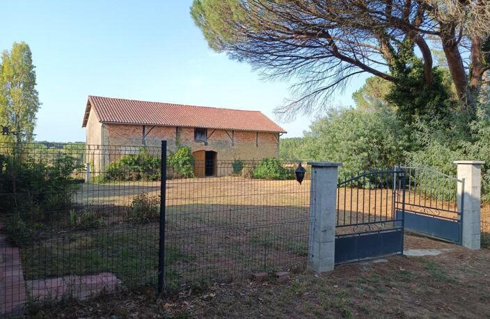 Propriété d'Exception : 2 Maisons, 450 m² de Dépendances et 6 Hectares de Terres — photo 2