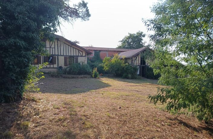 Propriété d'Exception : 2 Maisons, 450 m² de Dépendances et 6 Hectares de Terres — photo 3