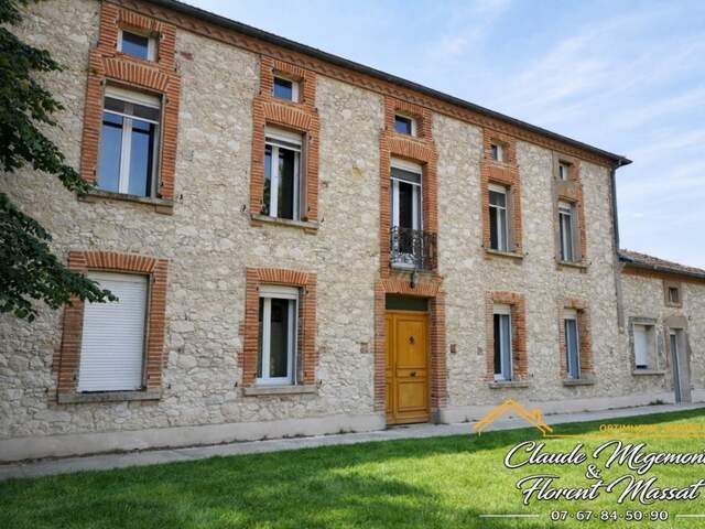SUPERBE PROPRIETE AVEC MAISON DE MAÎTRE RENOVEE A PROXIMITE DE LAVAUR — photo du bien