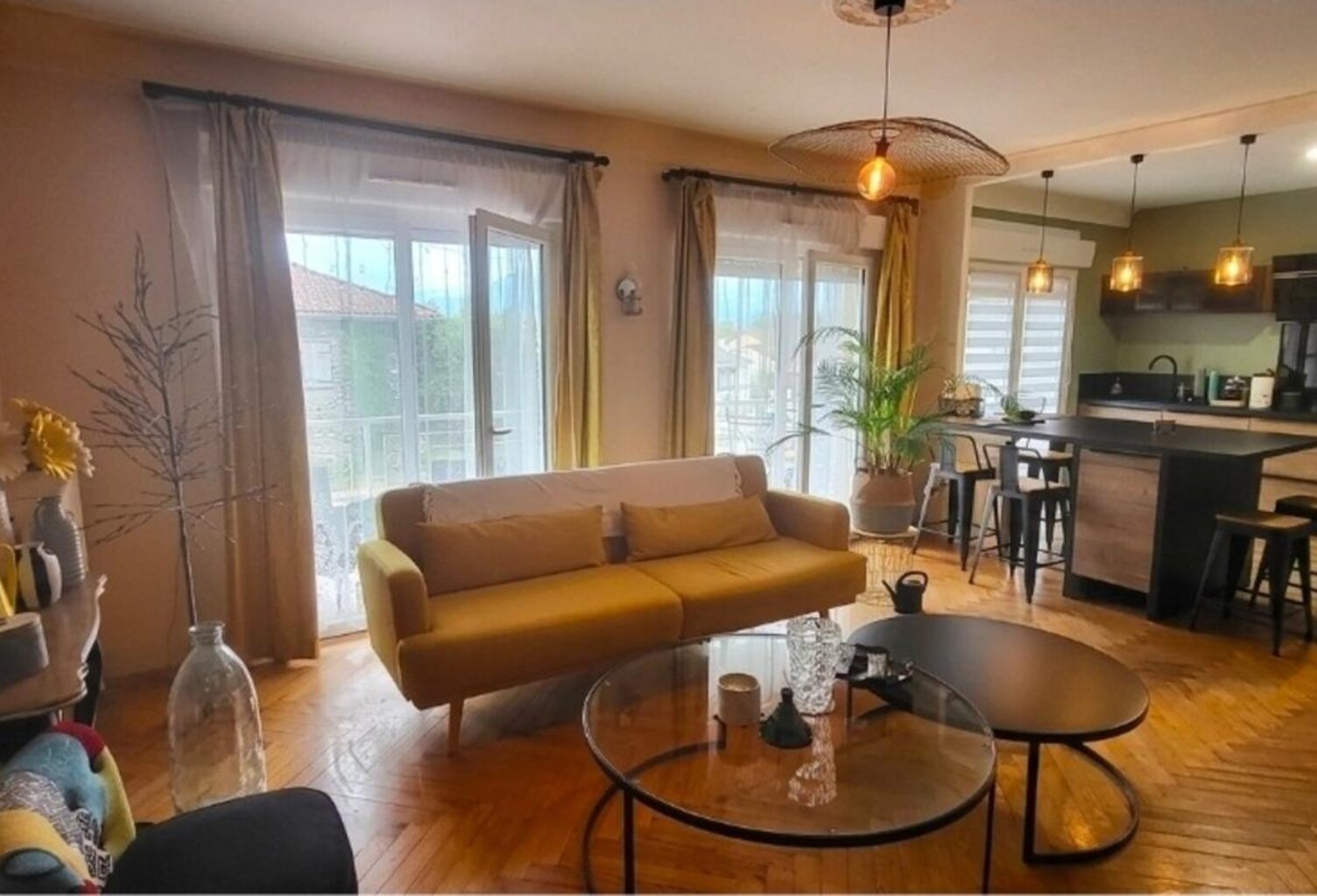 Maison à vendre 7 pièces MONTREJEAU (31) — photo 1