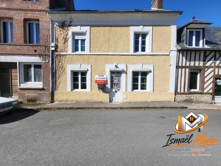 Maison à vendre à Courtonne-les-Deux-Églises – 103 m², 4 chambres, piscine chauffée et dépendance — photo 1