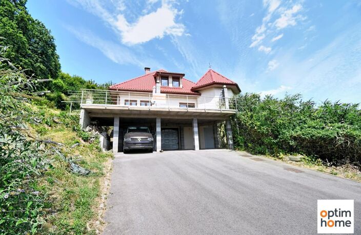 TRES BELLE MAISON INDIVIDUELLE - 4 CHAMBRES - 2 SALLES DE BAIN - 2 GARAGES - TERRAIN DE 25 ARES — photo 2
