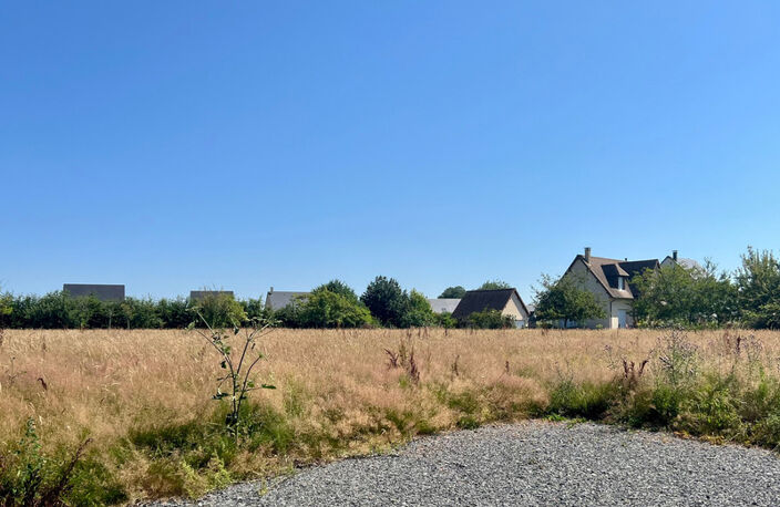 HEULAND (14) – TERRAIN À BÂTIR DANS UN ÉCRIN DE VERDURE AUX PORTES DE LA CÔTE FLEURIE — photo 4