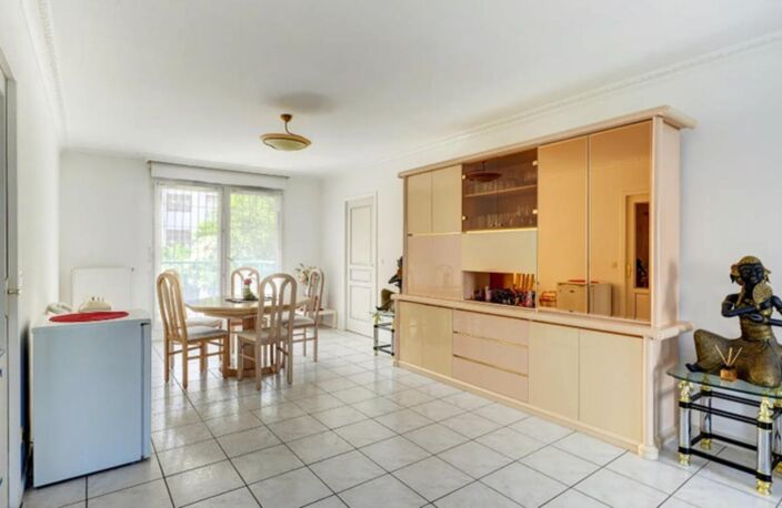 Grand T5 familial 135 m² avec balcons, double garage et cave – Tassin-la-Demi-Lune — photo 3