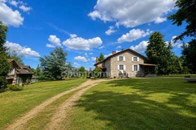 Maison 12 pièces 349900 €