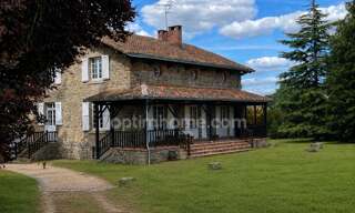 Maison 12 Pièces 231 m² à vendre à Chabanais (16150)